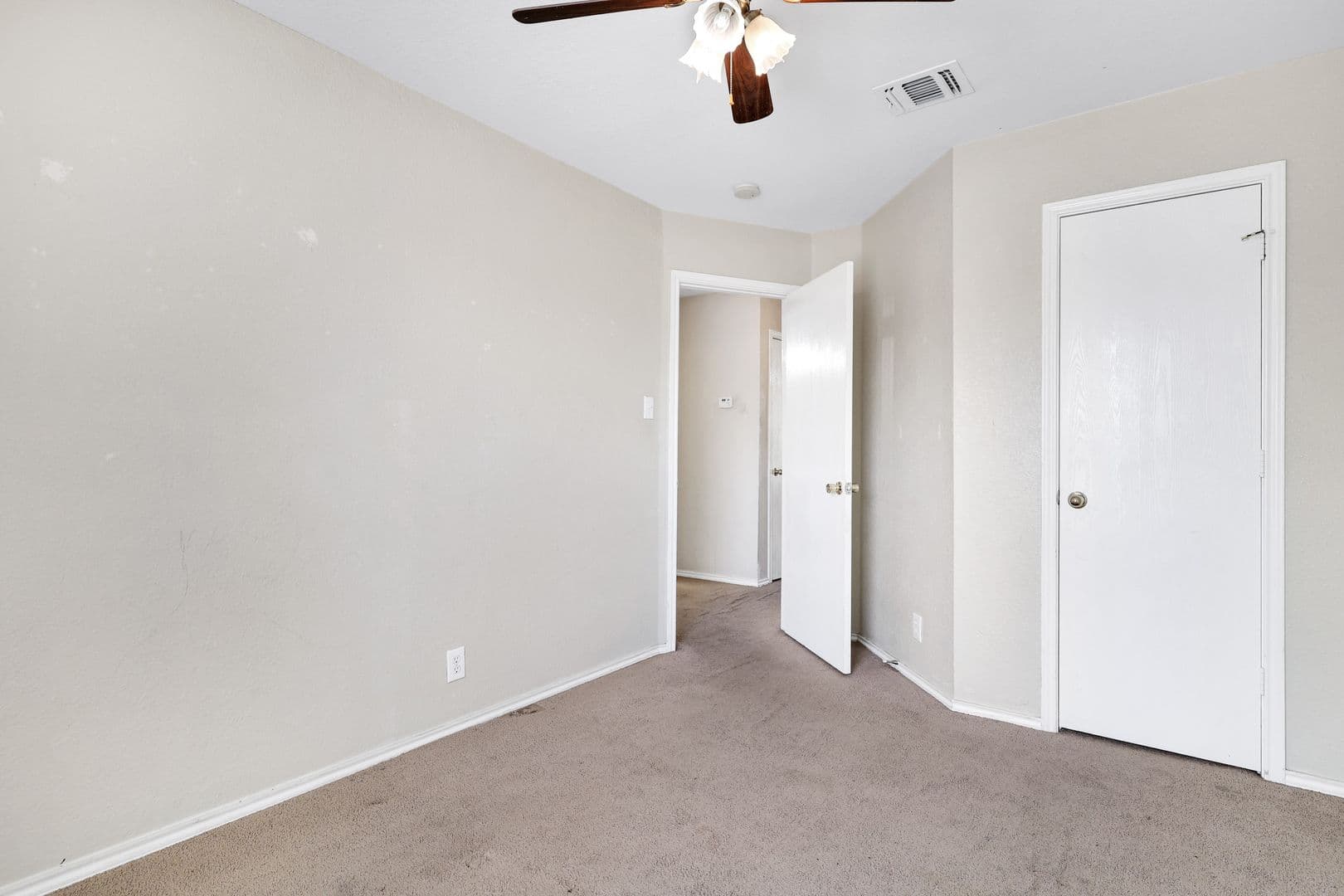 San Antonio House: 4159 St Charles Bay