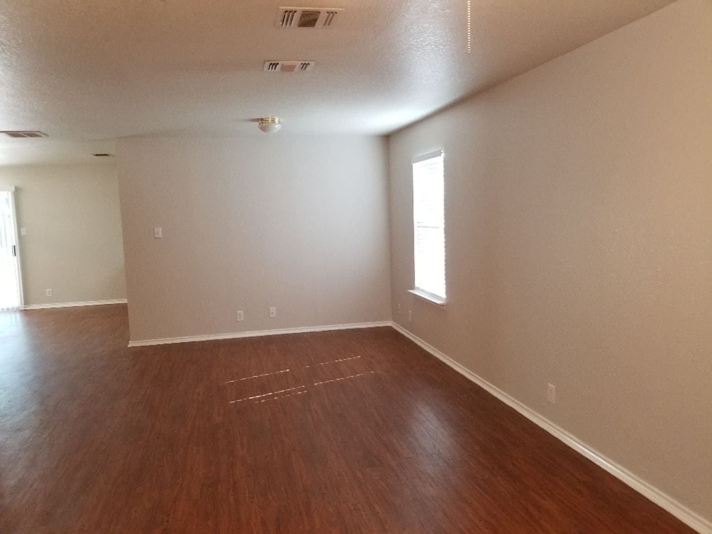 San Antonio House: 10627 Shaenpath