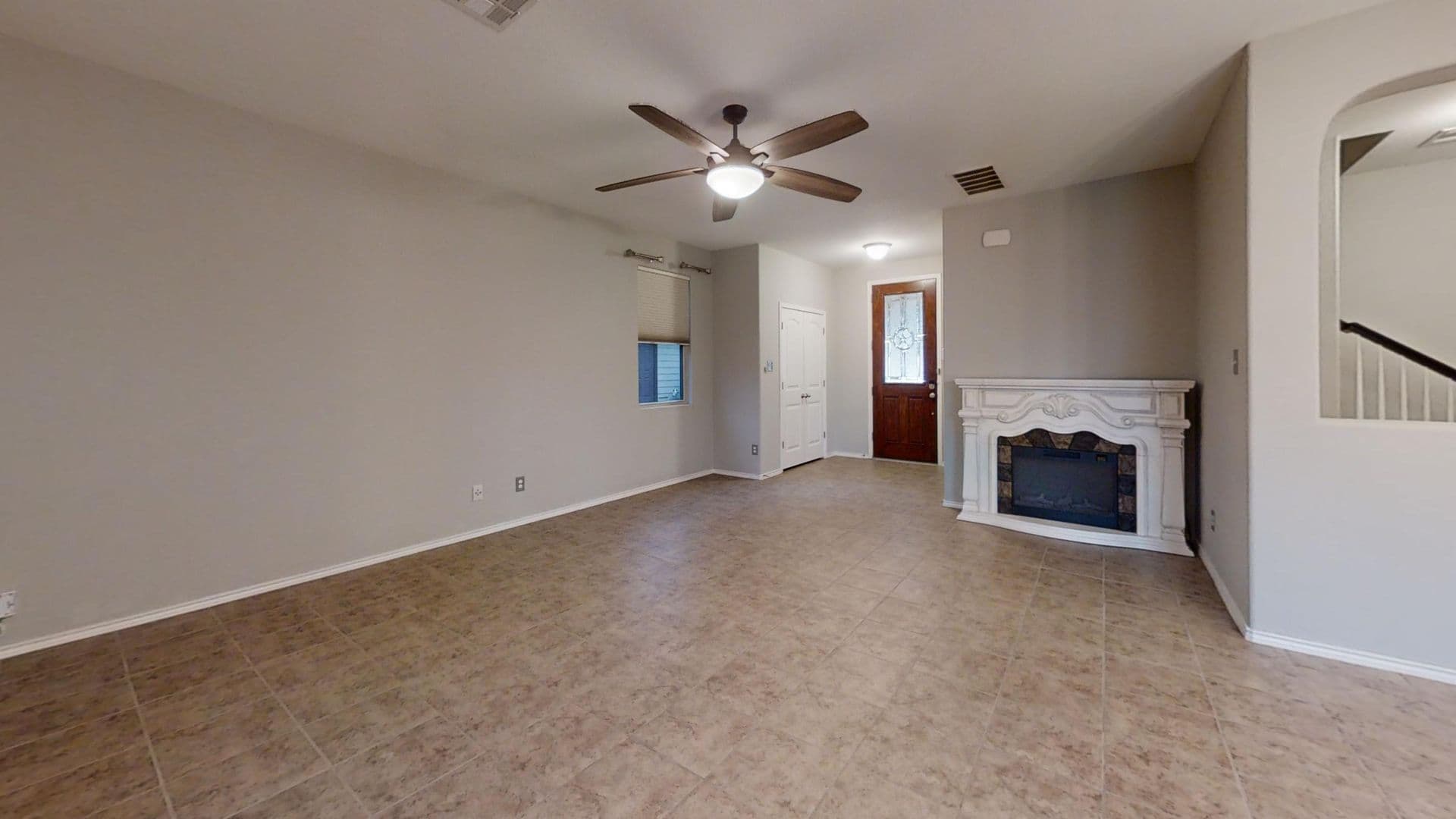 San Antonio House: 2915 Thunder Gulch
