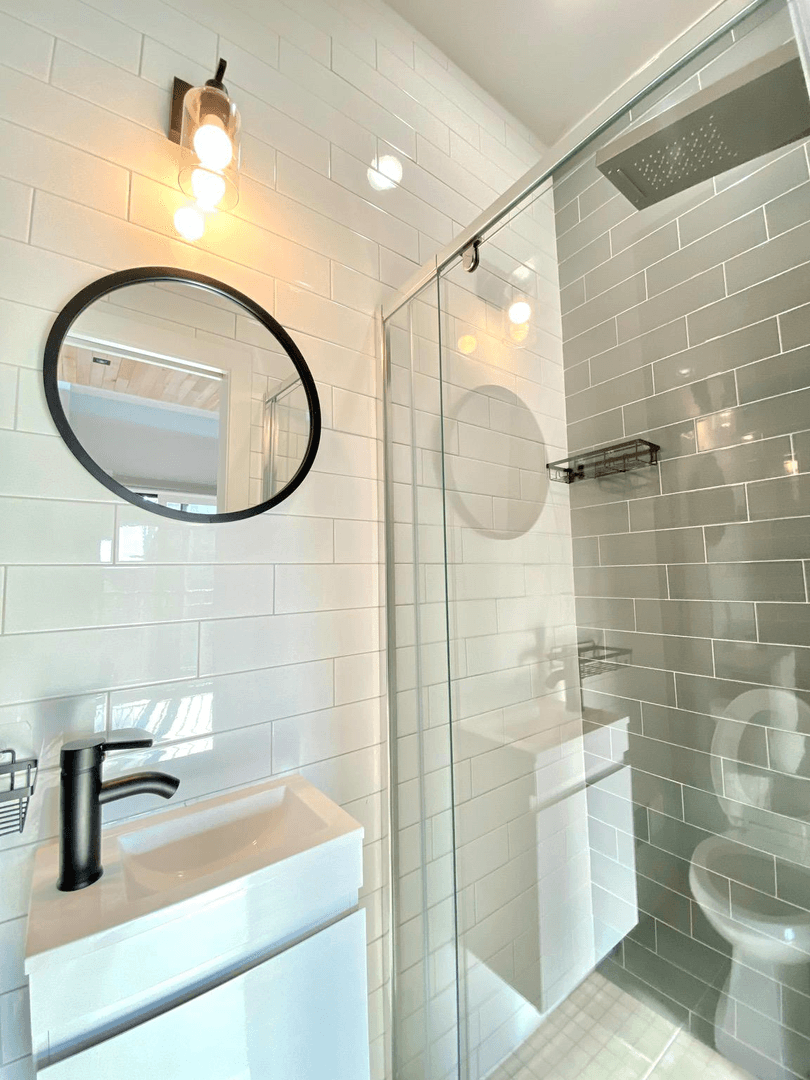 Philadelphia House: 1811 N WILLINGTON STREET
