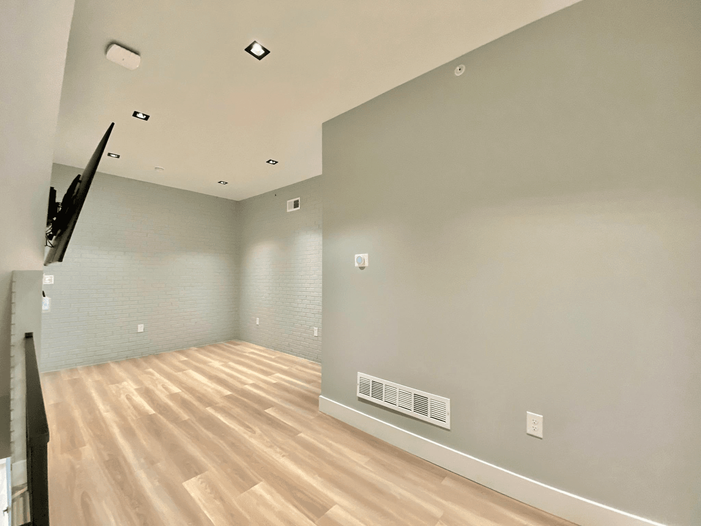 Philadelphia House: 1811 N WILLINGTON STREET