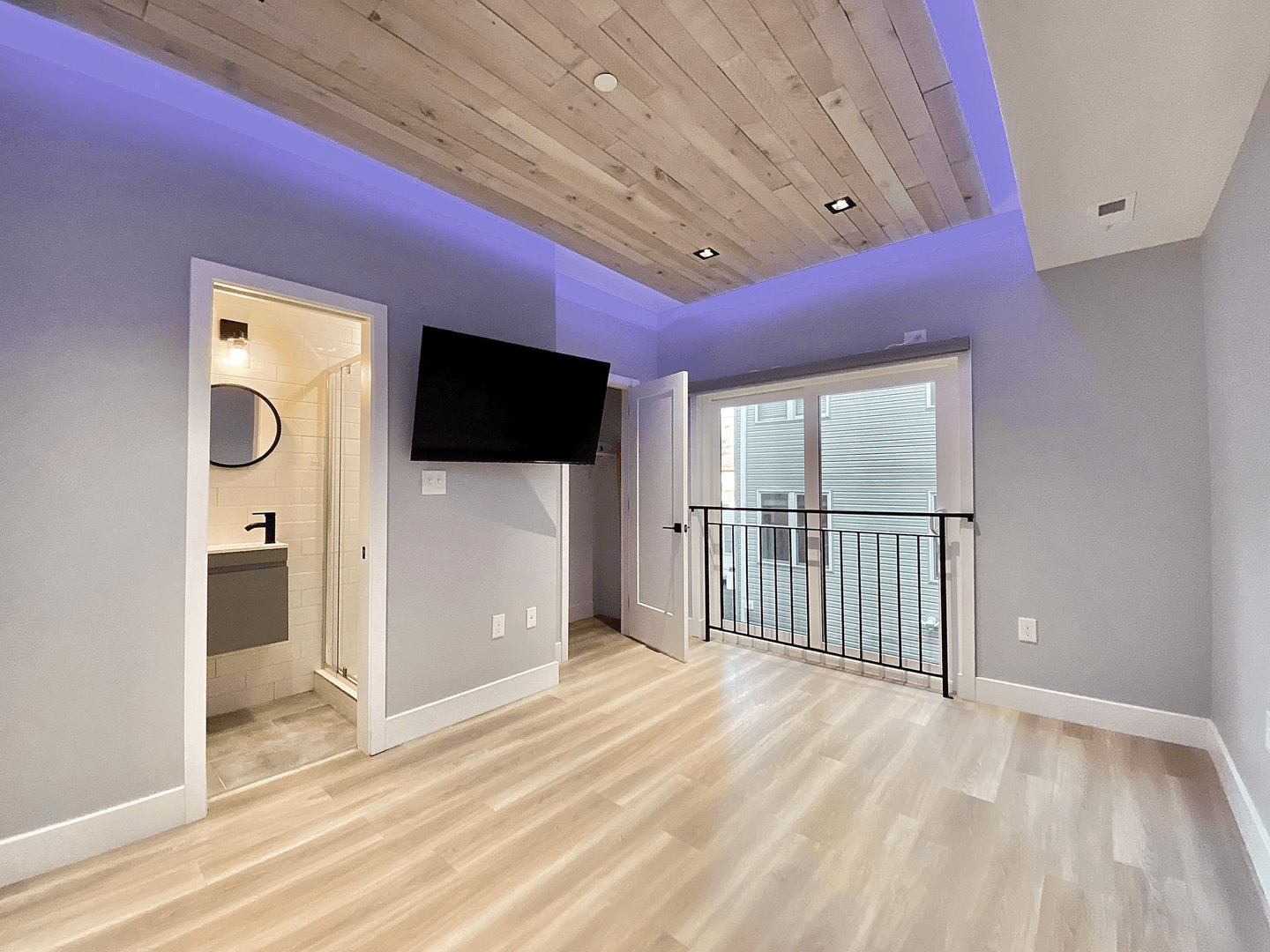 Philadelphia House: 1811 N WILLINGTON STREET