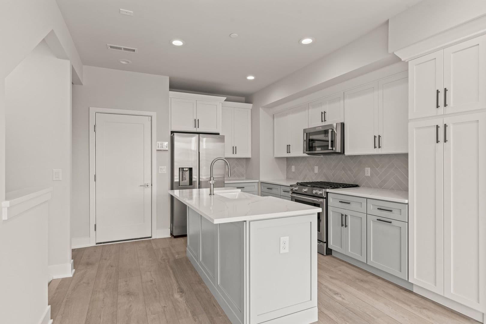 King of Prussia House: 601 Brewster Alley