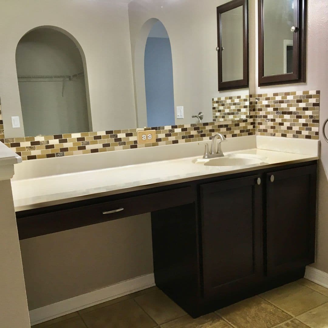 Land O Lakes House: 17010 Torvest Court