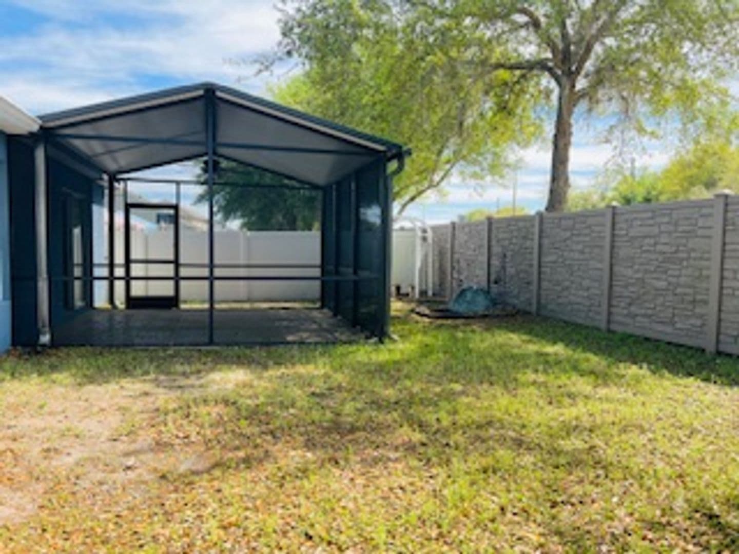 Land O Lakes House: 17010 Torvest Court
