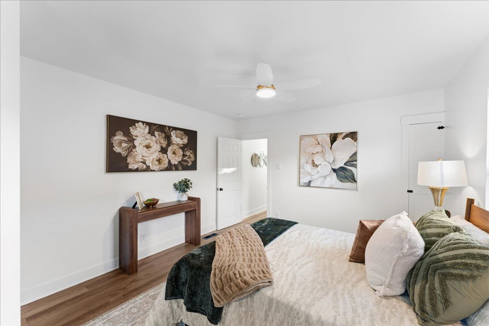 Reno Apartment: 315 Crampton Street