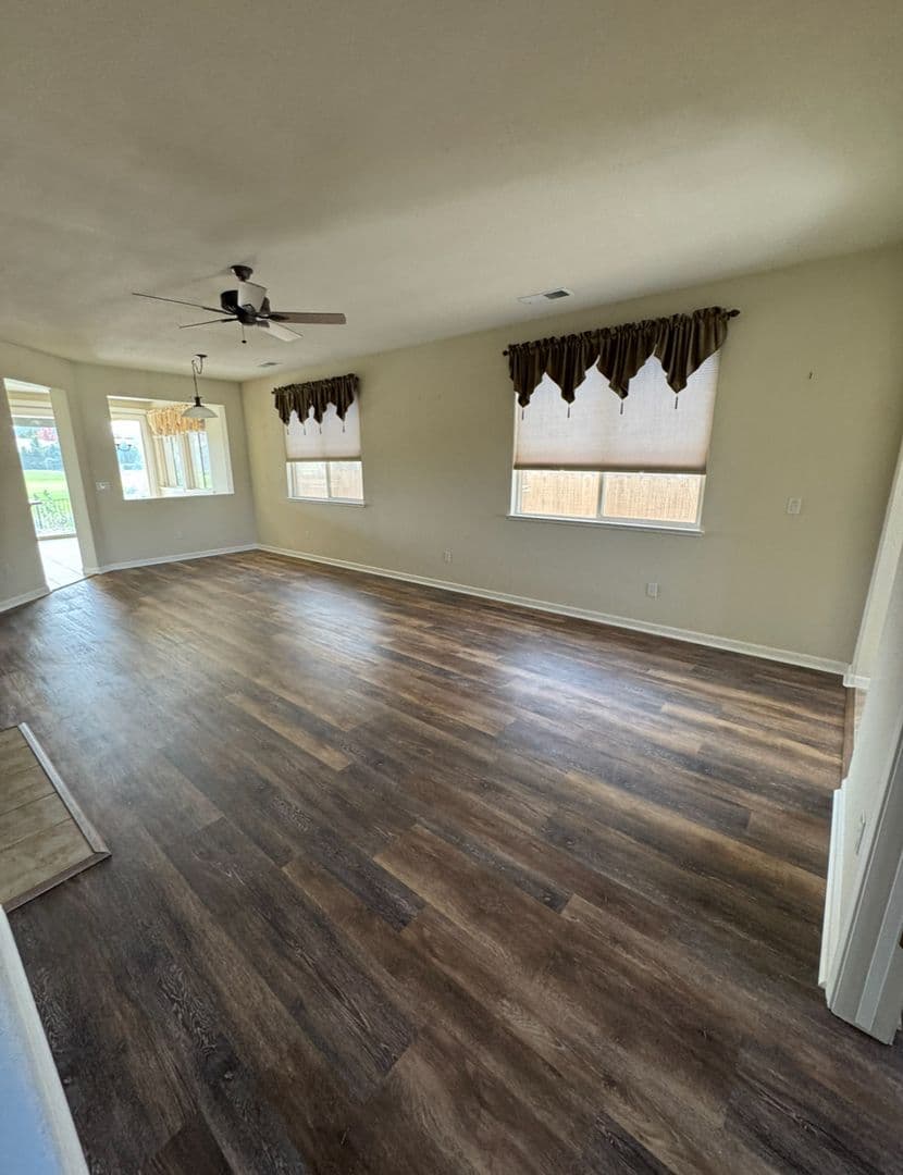 Dayton House: 395 Royal Troon Drive