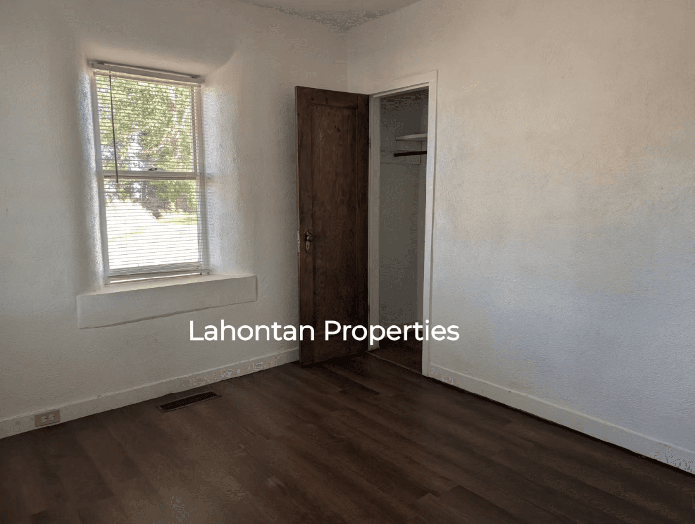 Mason Valley House: 00 E Hwy 95A