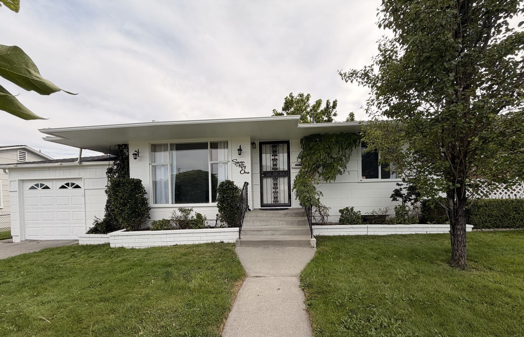Reno House: 751 Balzar Circle