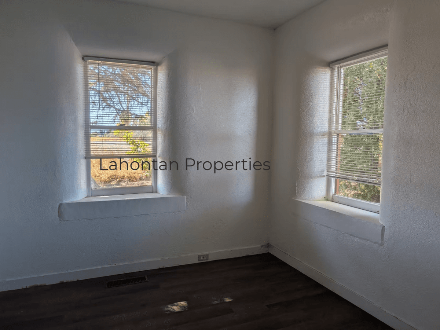 Mason Valley House: 00 E Hwy 95A