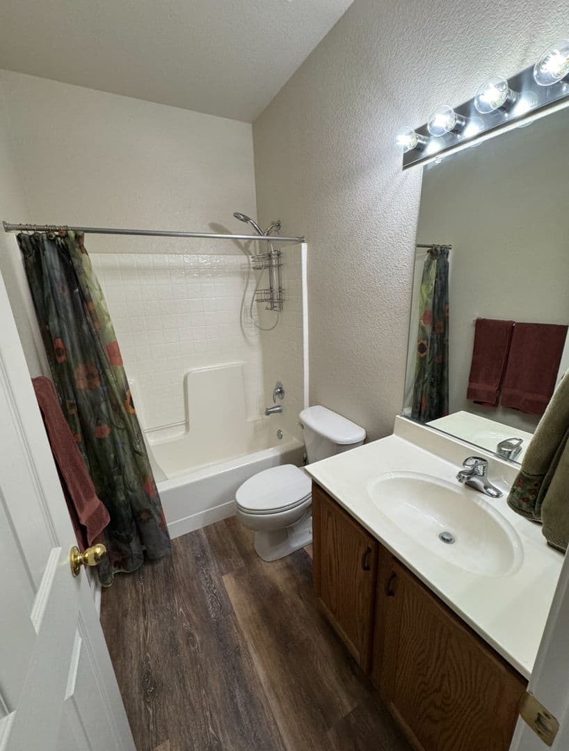 Dayton House: 395 Royal Troon Drive