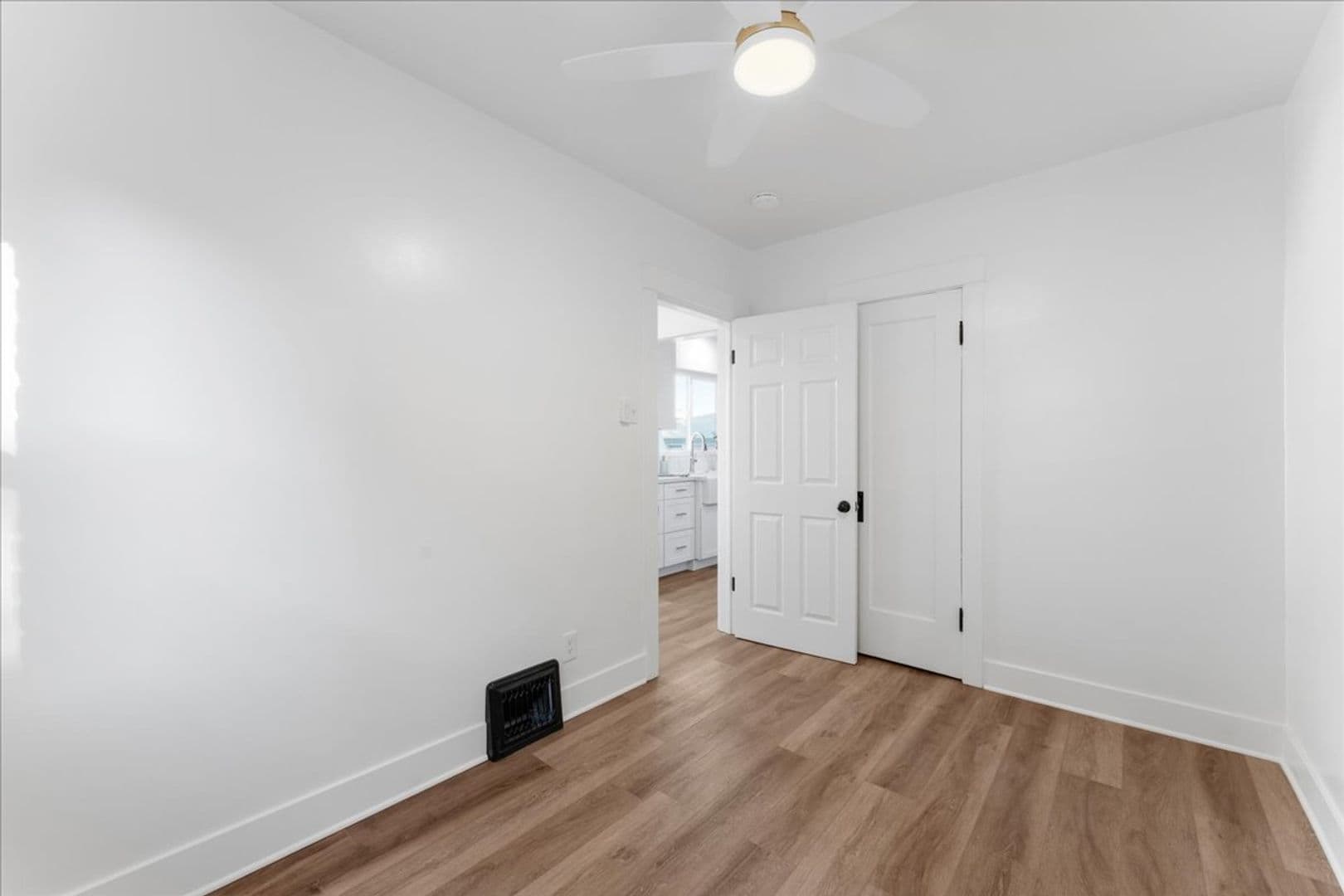 Reno Apartment: 315 Crampton Street
