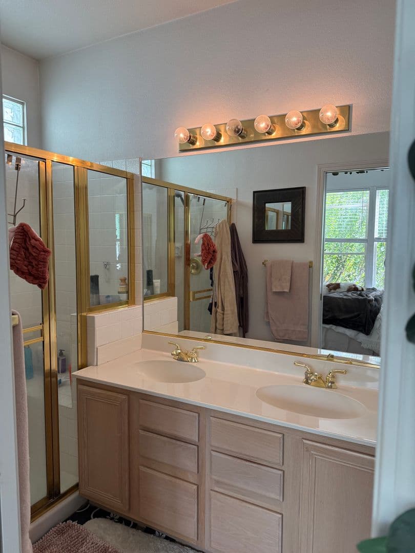 Reno House: 4774 Cedarhill Lane