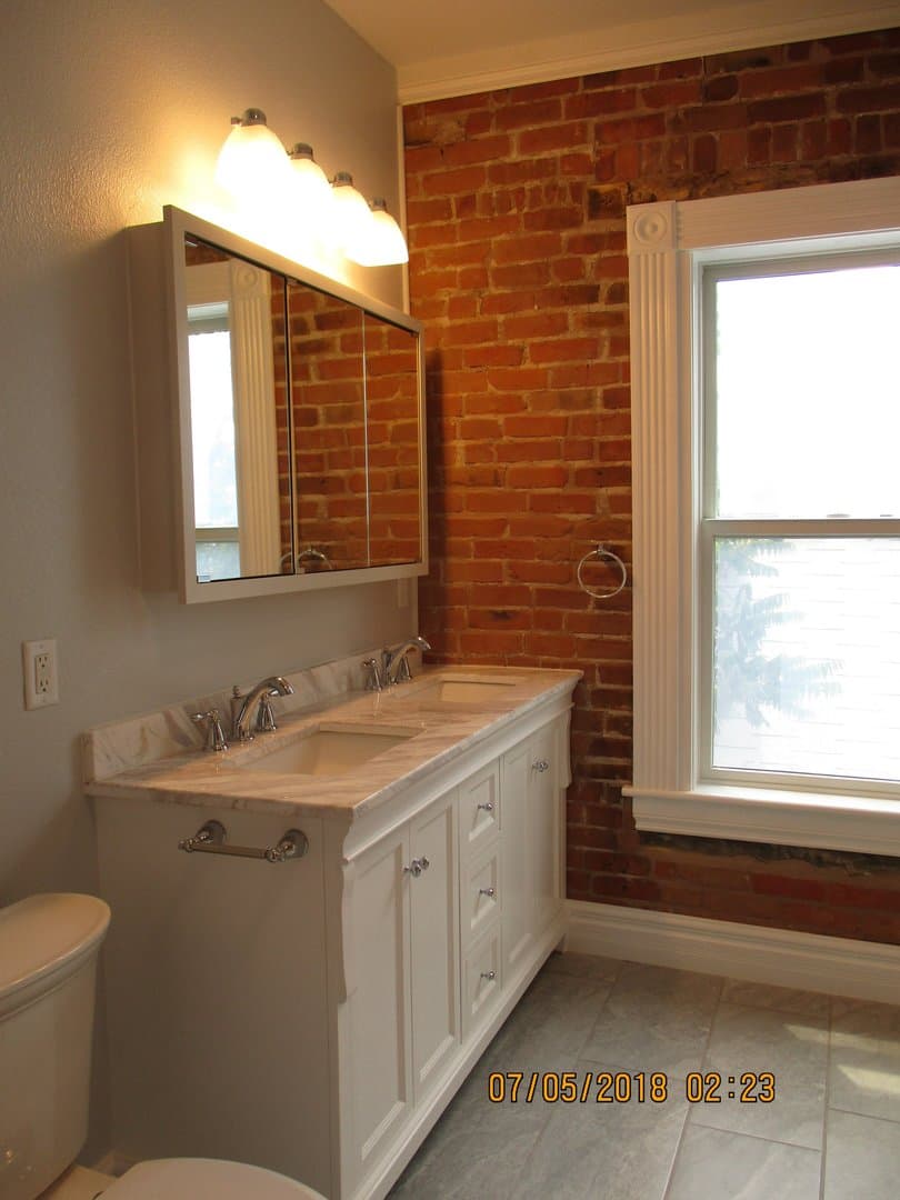 Pueblo House: 615 W 11th Street
