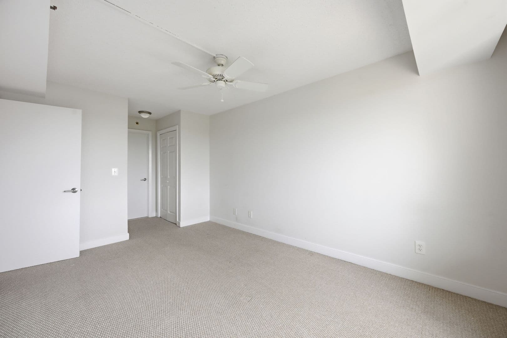Bethesda Condo: 7500 Woodmont Ave #S1019-A