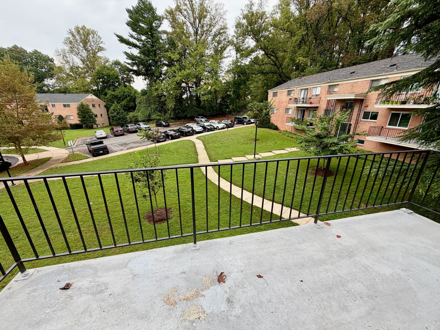 Bethesda Condo: 10506 Weymouth St #204