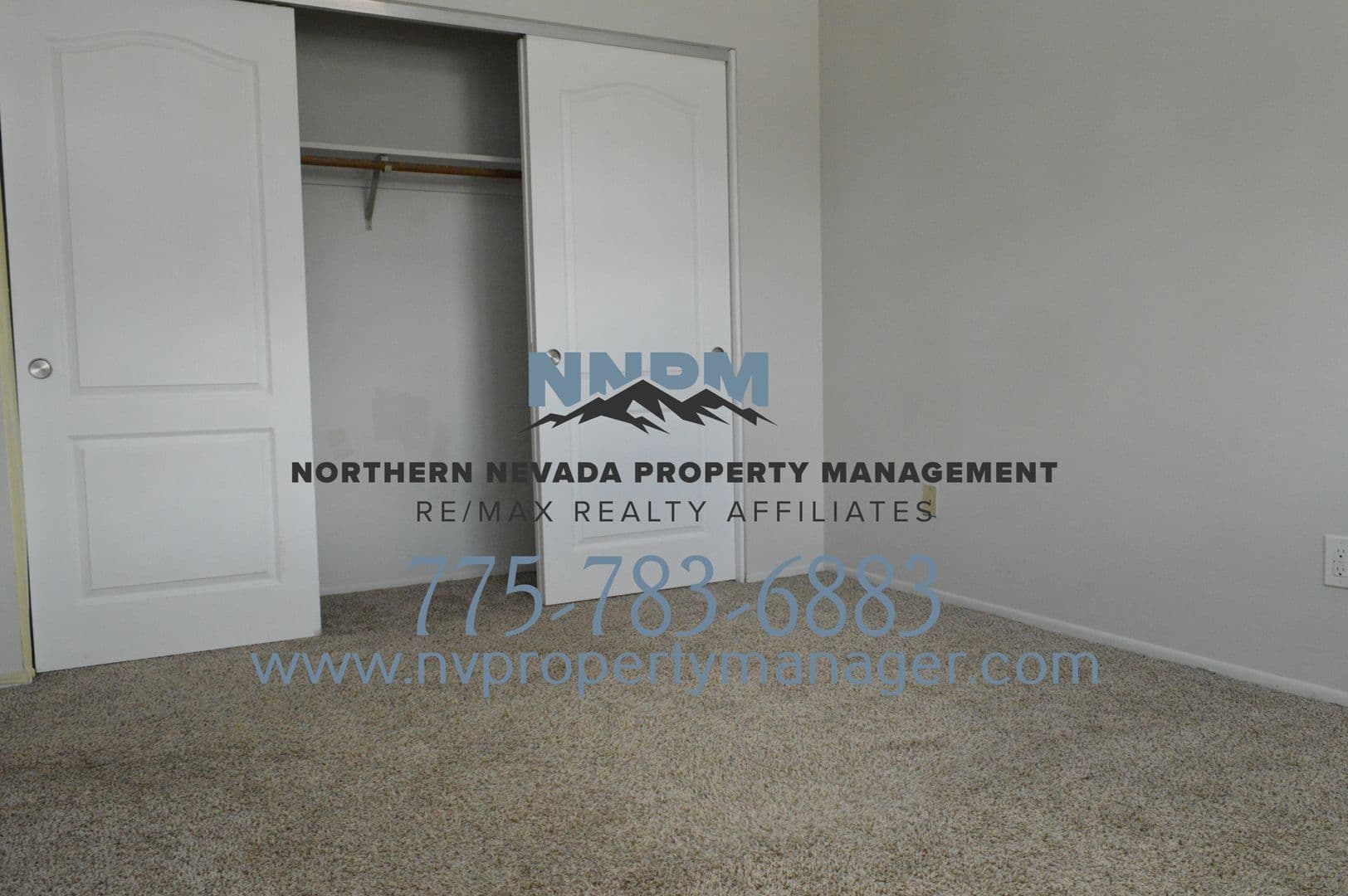 Reno House: 239 Smithridge Park