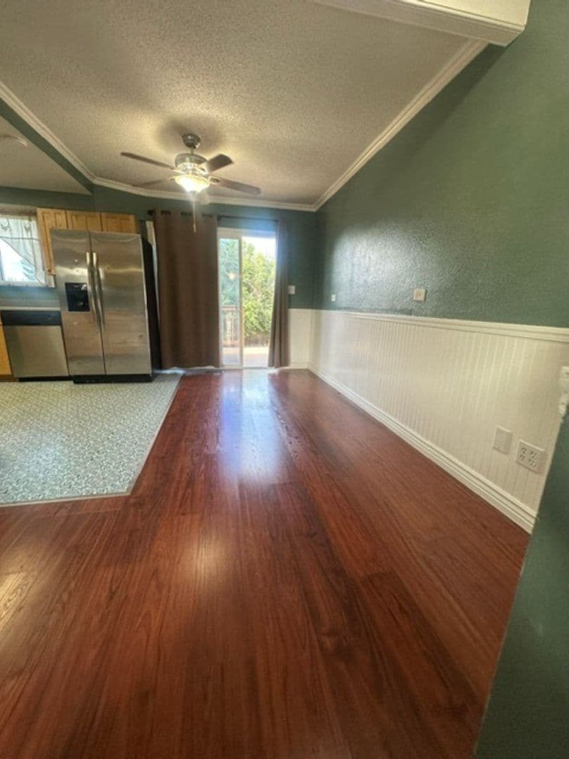 Fountain House: 7370 Sugarloaf Terrace