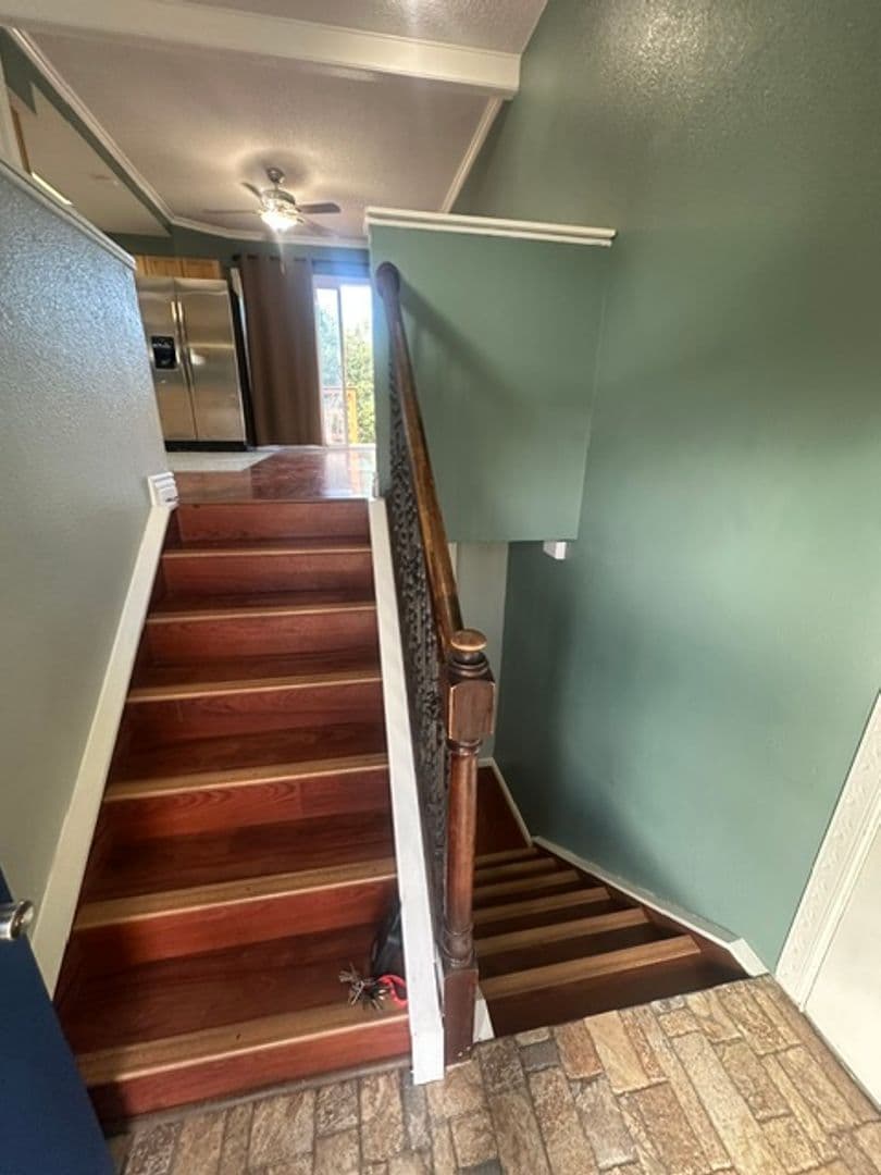 Fountain House: 7370 Sugarloaf Terrace