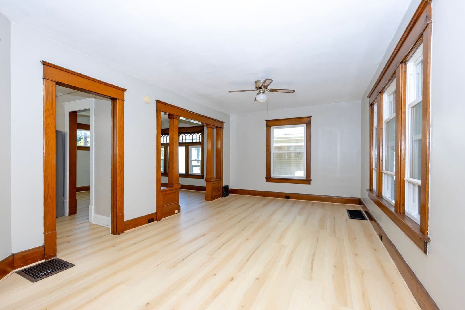 Massilon House: 121 Chestnut Ave NE
