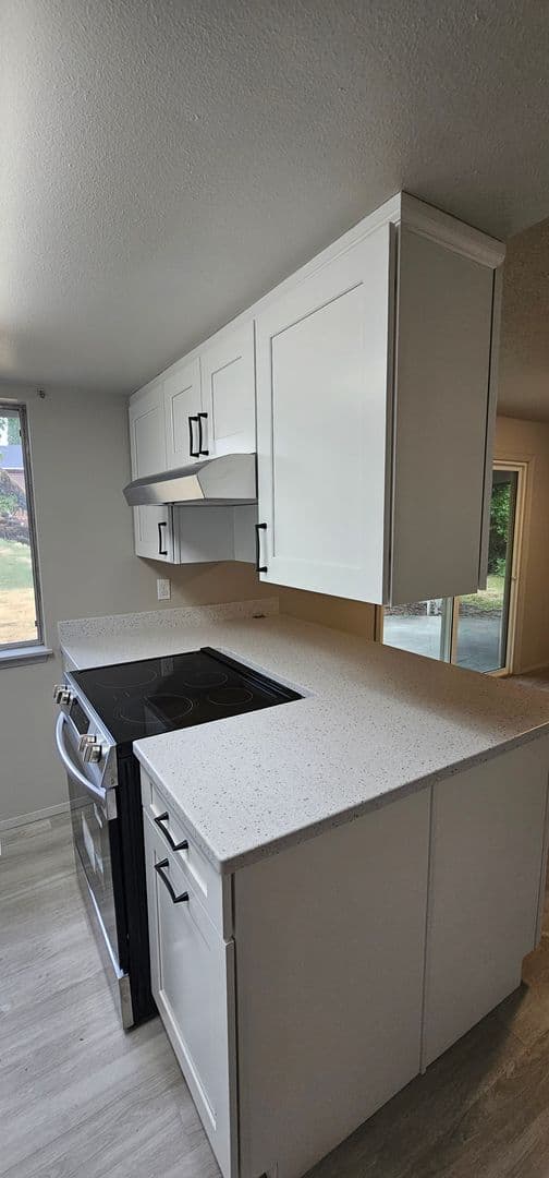 Port Orchard House: 2264 Jefferson Ave