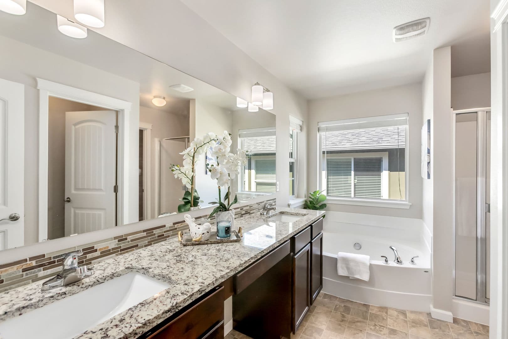 Bremerton House: 3824 Discovery Ave SW