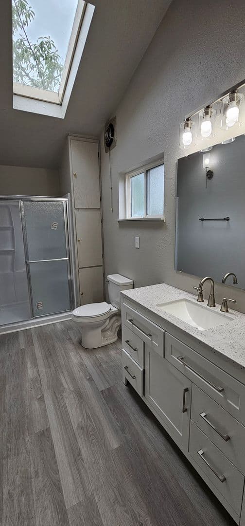 Port Orchard House: 2264 Jefferson Ave