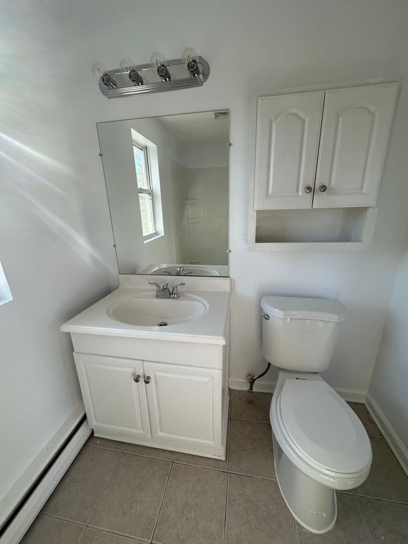 Willingboro House: 20 Peppermint Ln