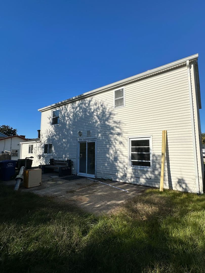 Willingboro House: 20 Peppermint Ln
