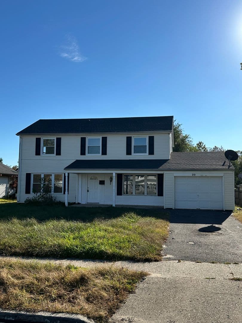 Willingboro House: 20 Peppermint Ln