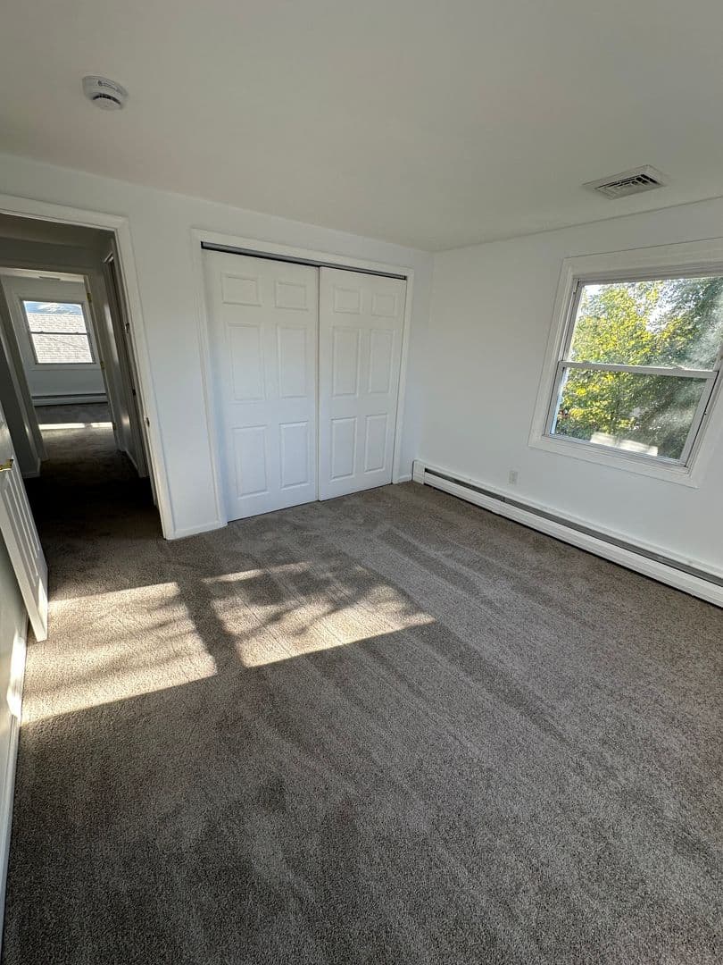Willingboro House: 20 Peppermint Ln
