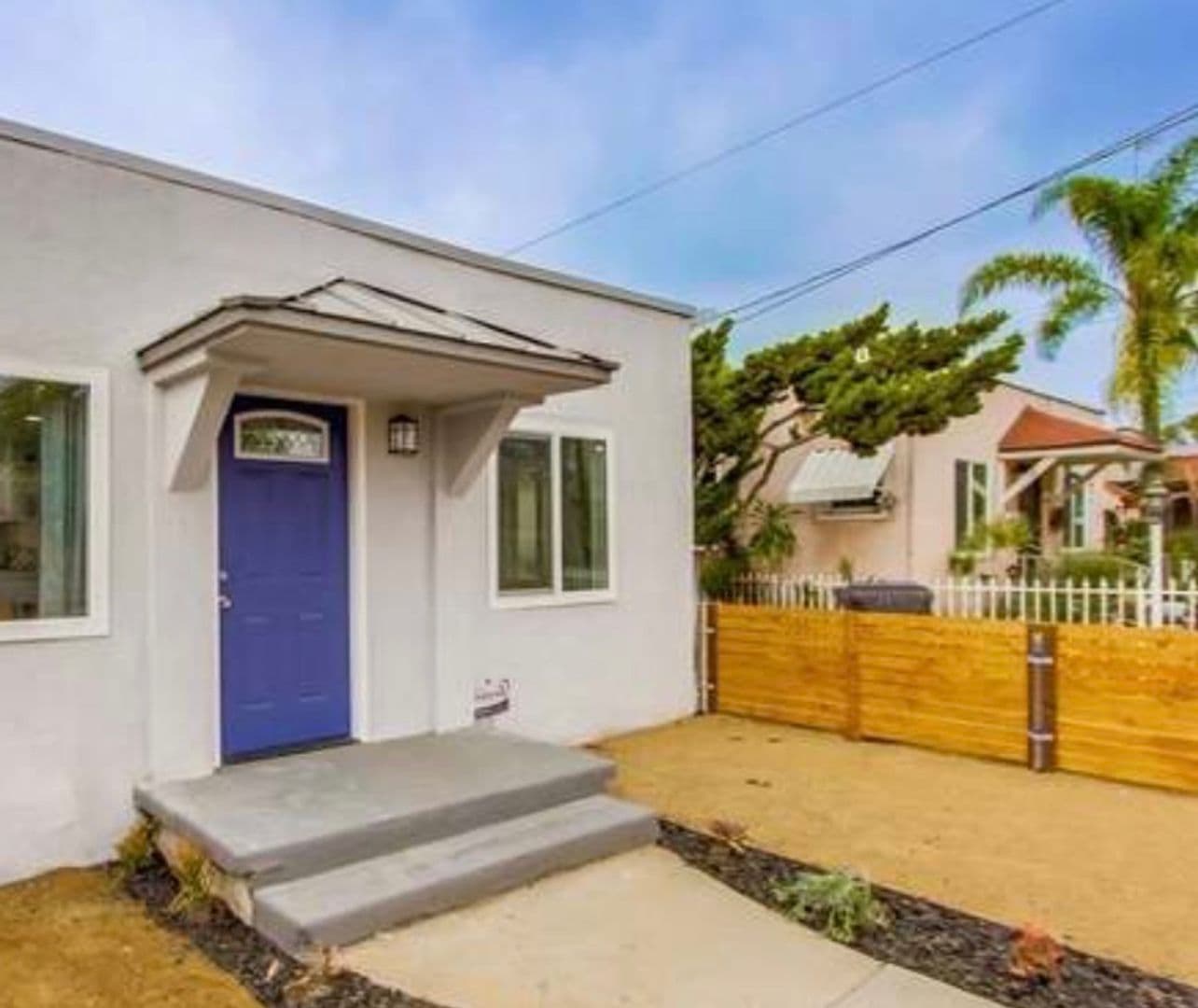 Long Beach Apartment: 1555 Ohio Ave.