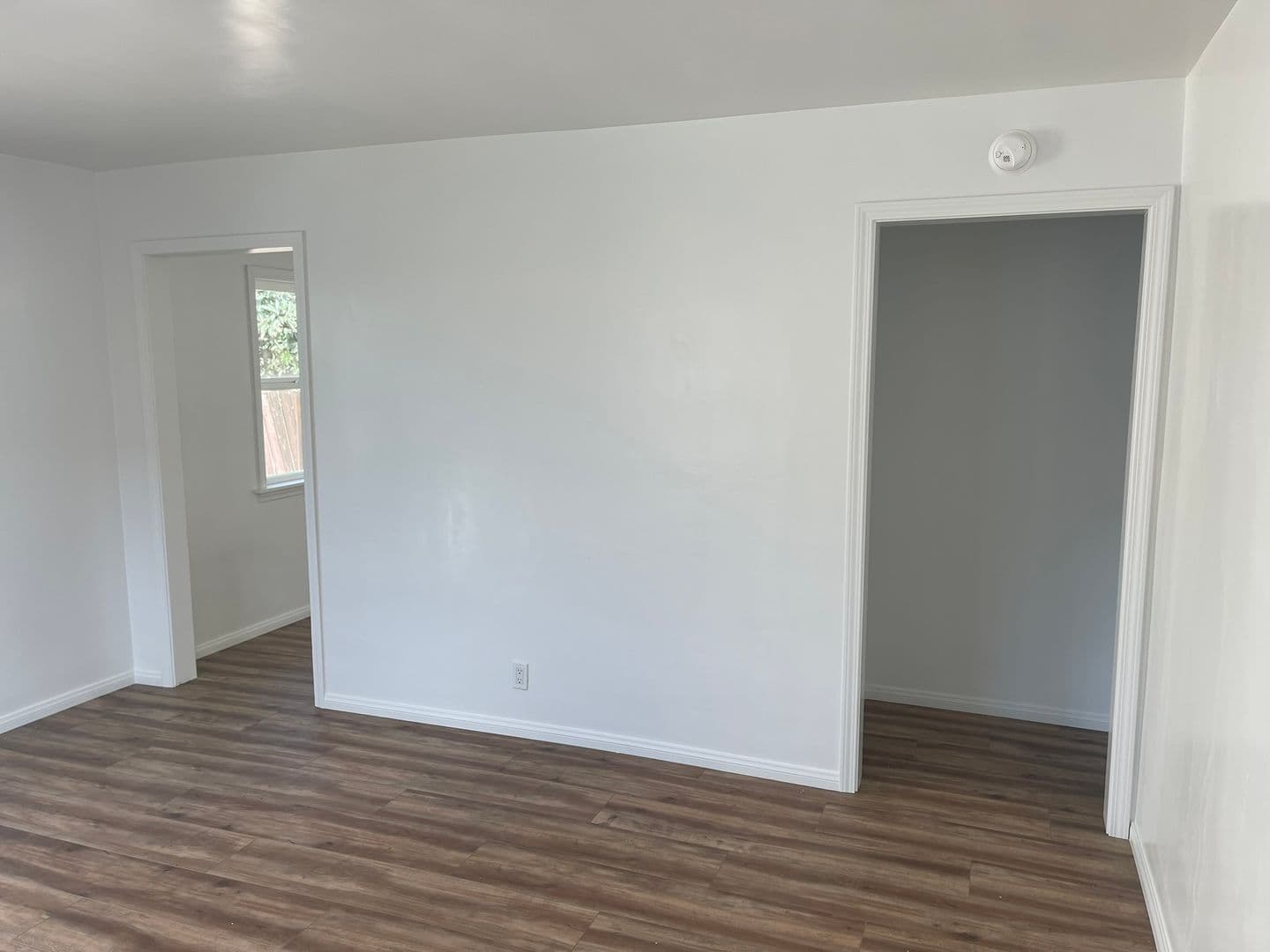 Long Beach Apartment: 5700 Locust