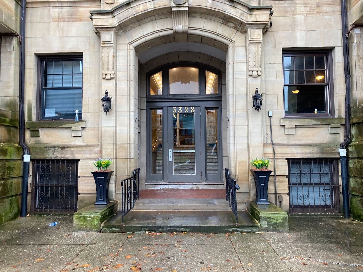 Cleveland Apartment: 3328 Euclid Ave