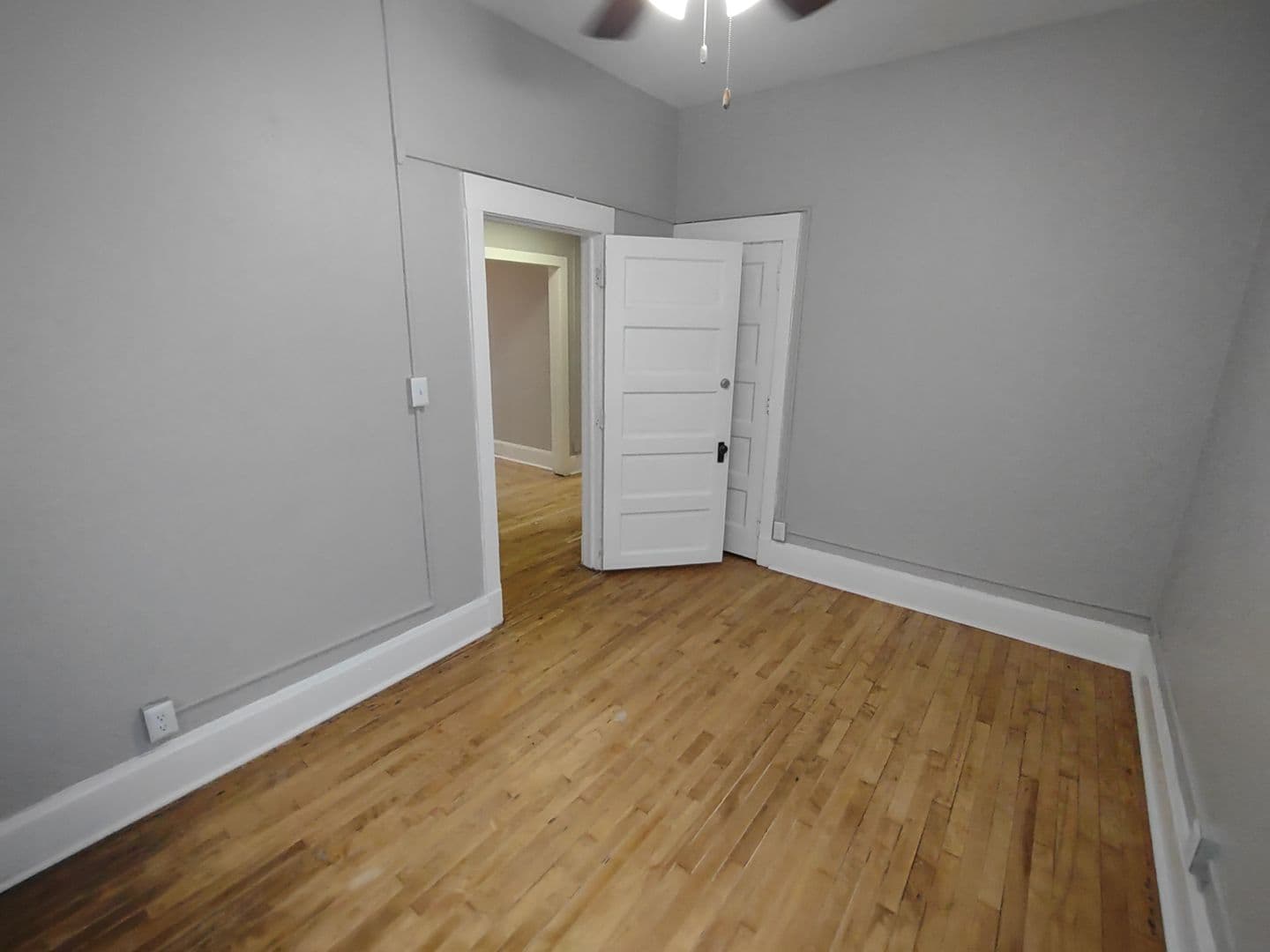 Cleveland Apartment: 3328 Euclid Ave