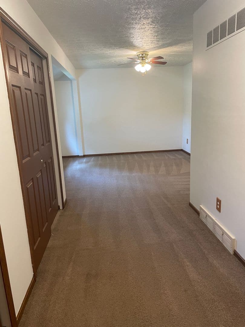 North Canton Apartment: 7514 Peachmont Ave