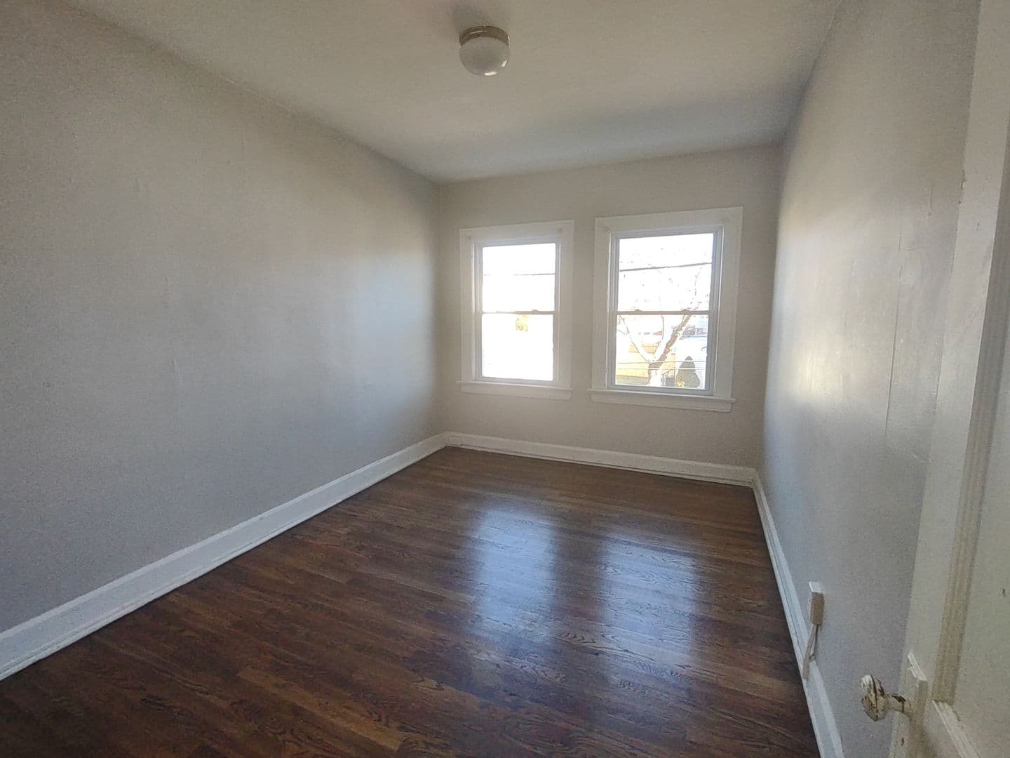 Cleveland Apartment: 9705 Loretta Ave