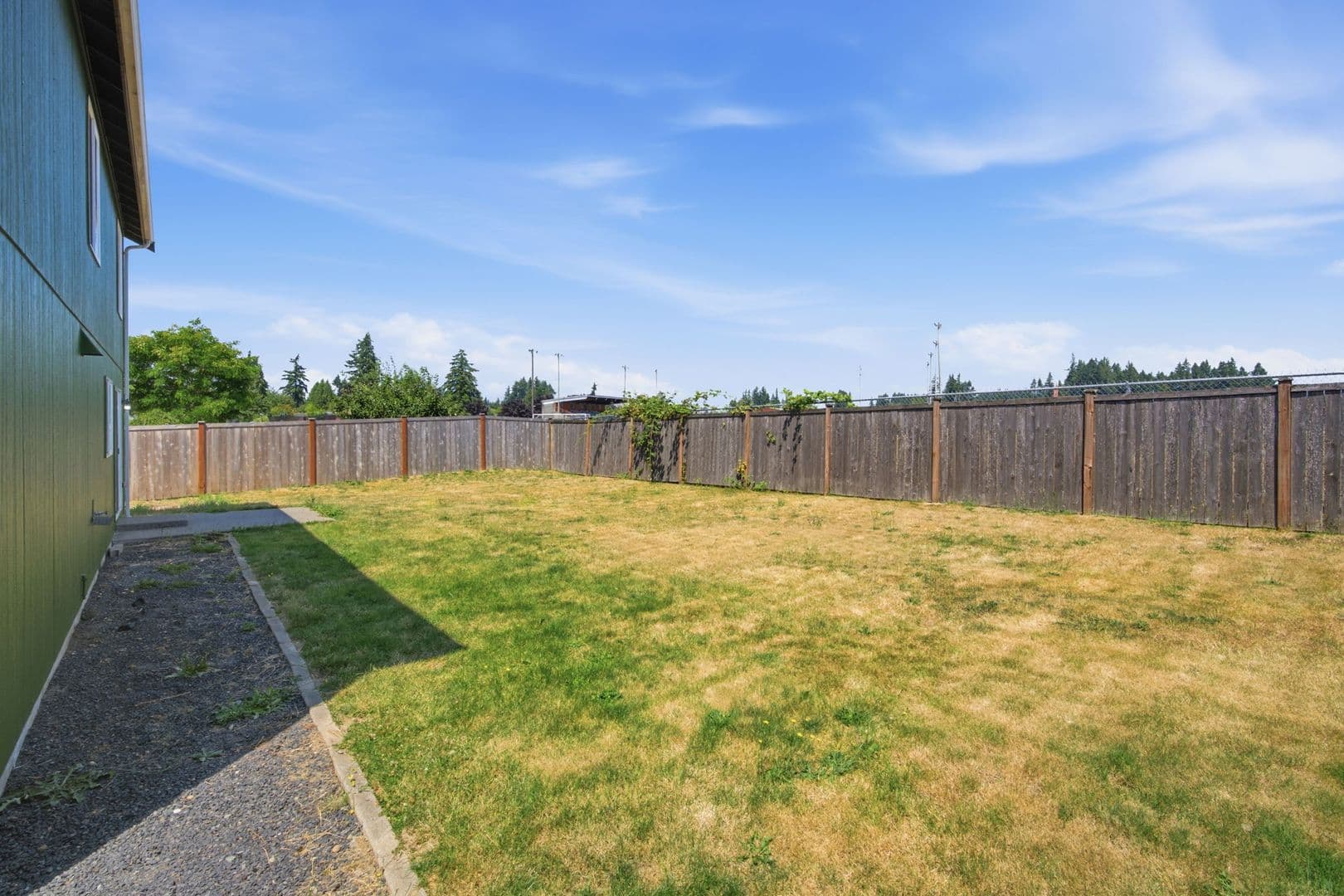 Napavine House: 512 Stadium Ct