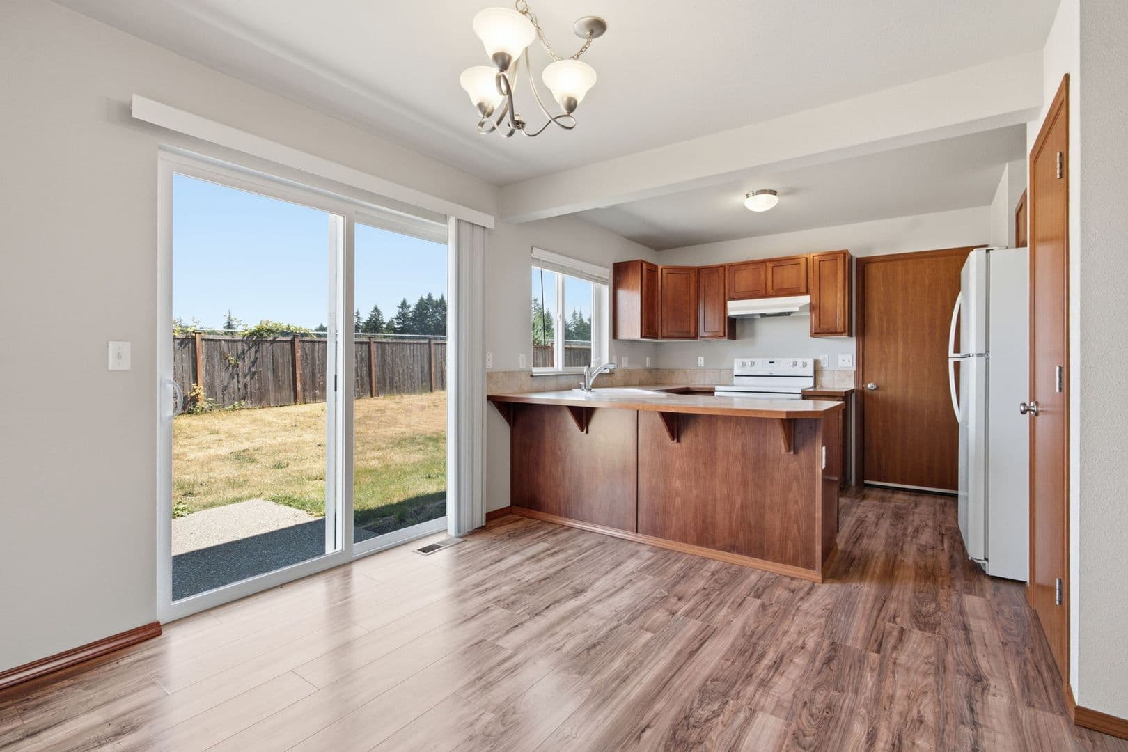 Napavine House: 512 Stadium Ct