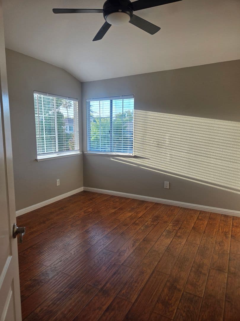 Folsom House: 365 N. Lexington Drive
