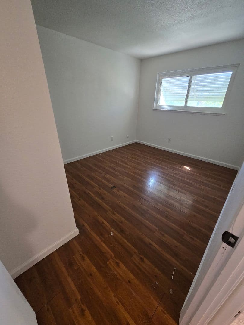 Sacramento House: 9412 Achates Circle