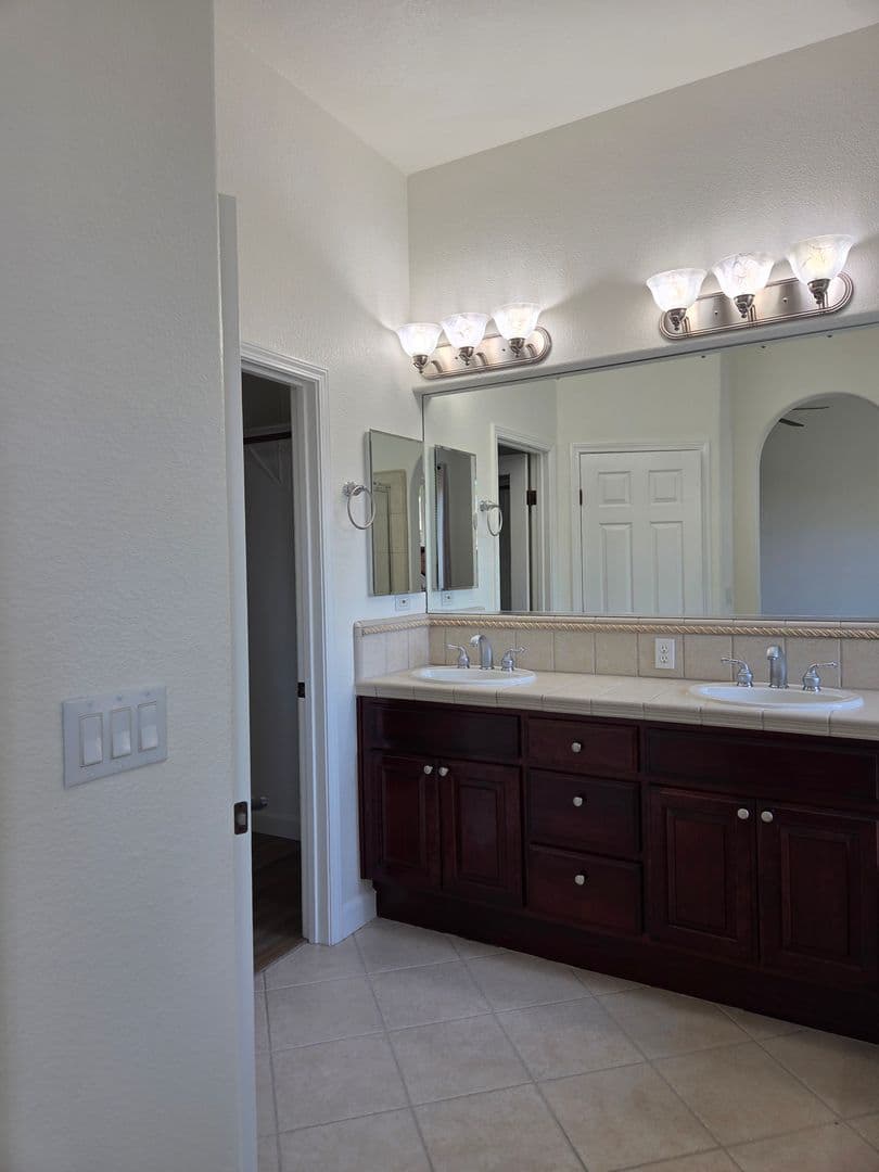 El Dorado Hills House: 8046 Marigola Way