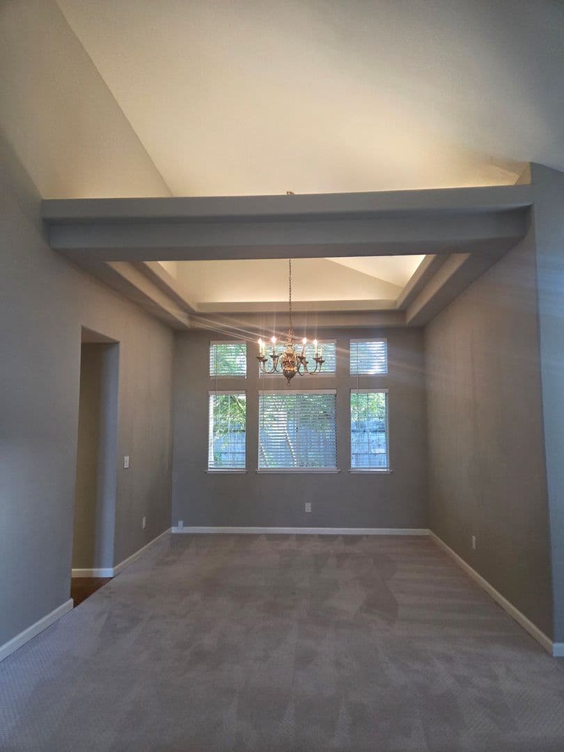 Folsom House: 365 N. Lexington Drive
