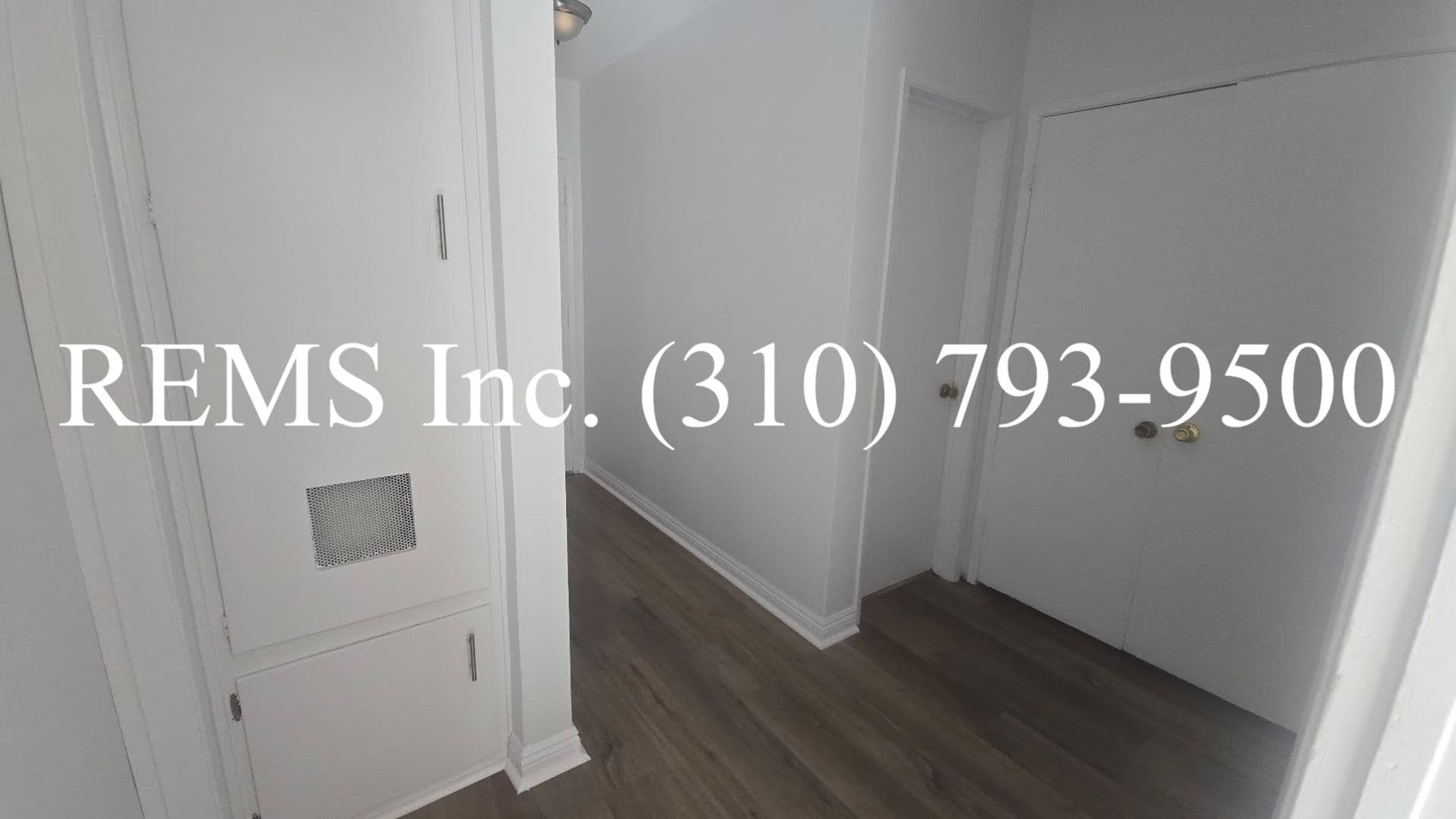 Los Angeles Apartment: 643 E 47th St