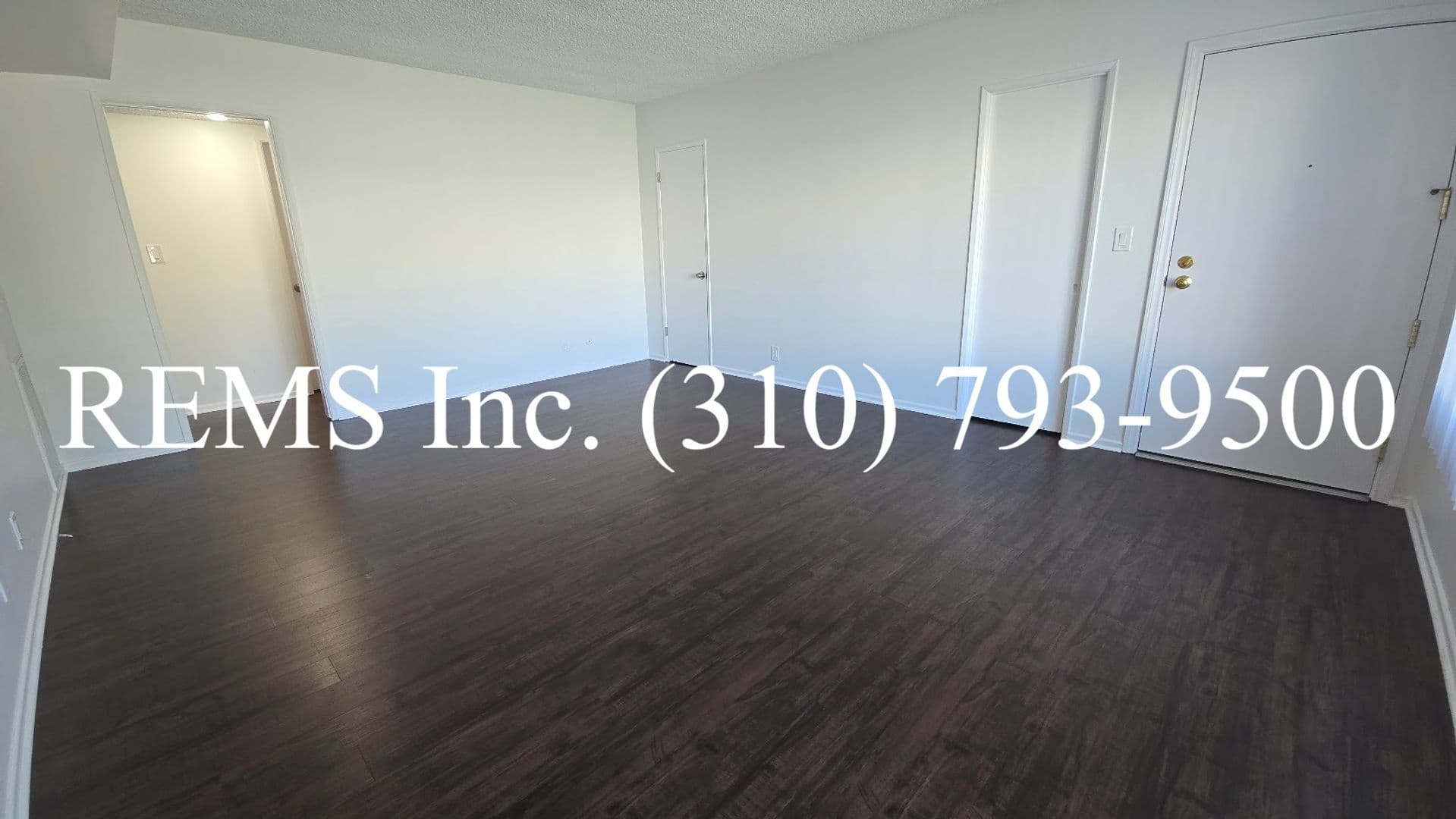 Inglewood Apartment: 533 S Osage Ave