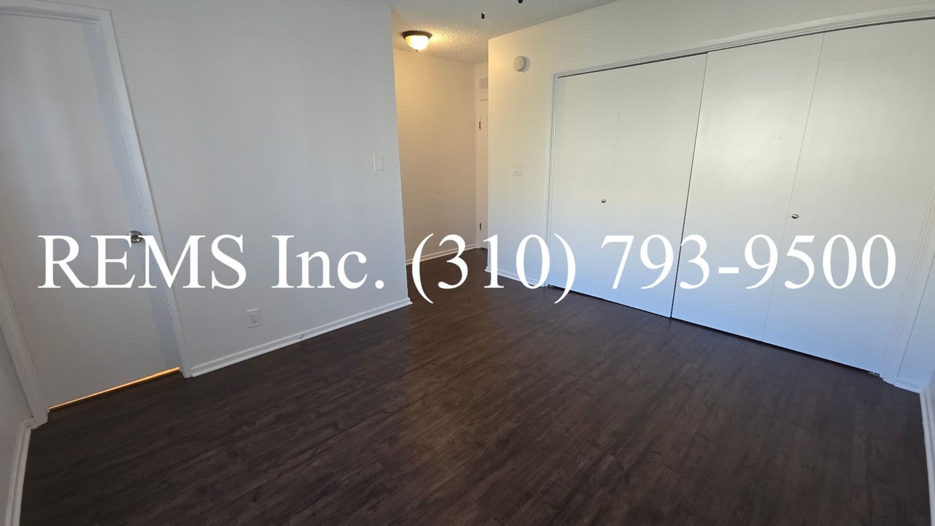 Inglewood Apartment: 533 S Osage Ave