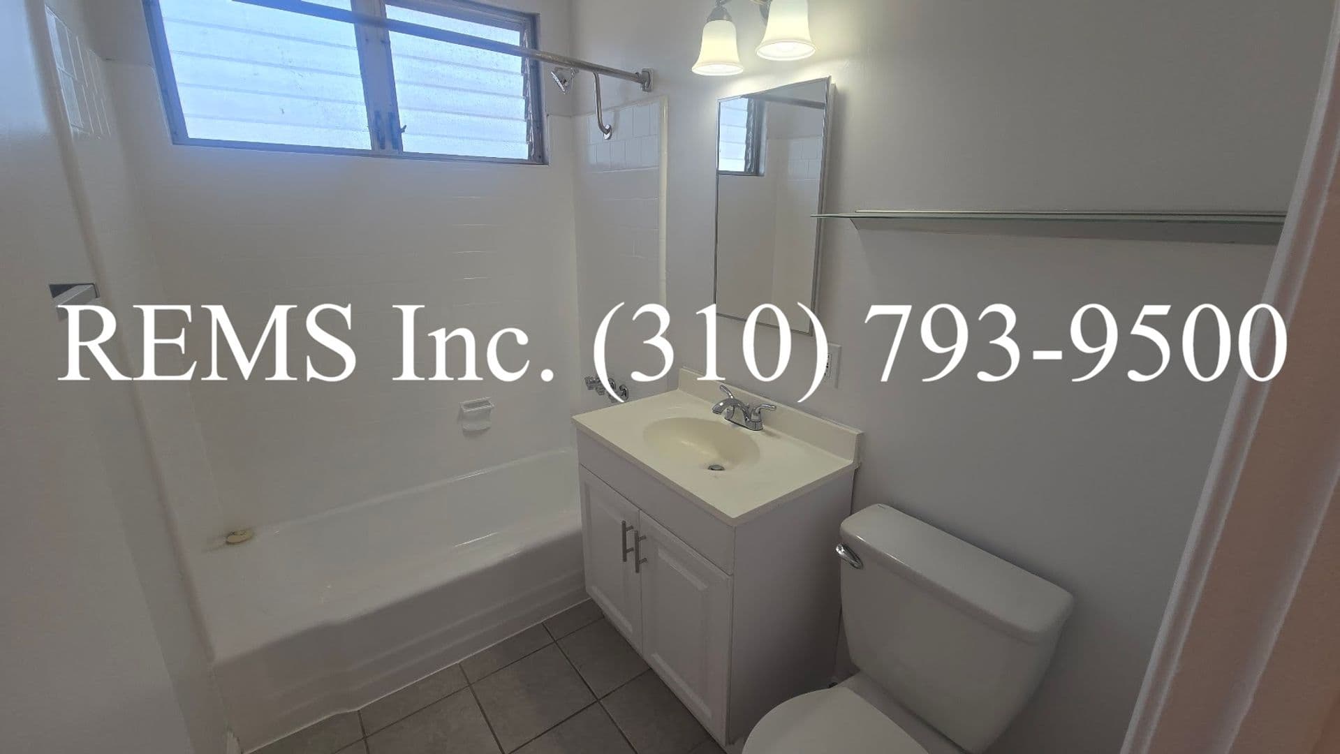 Los Angeles Apartment: 643 E 47th St