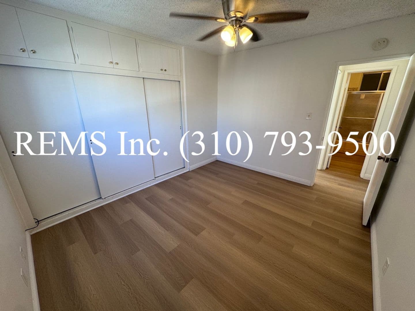 Long Beach Apartment: 2729 E. Spaulding Street
