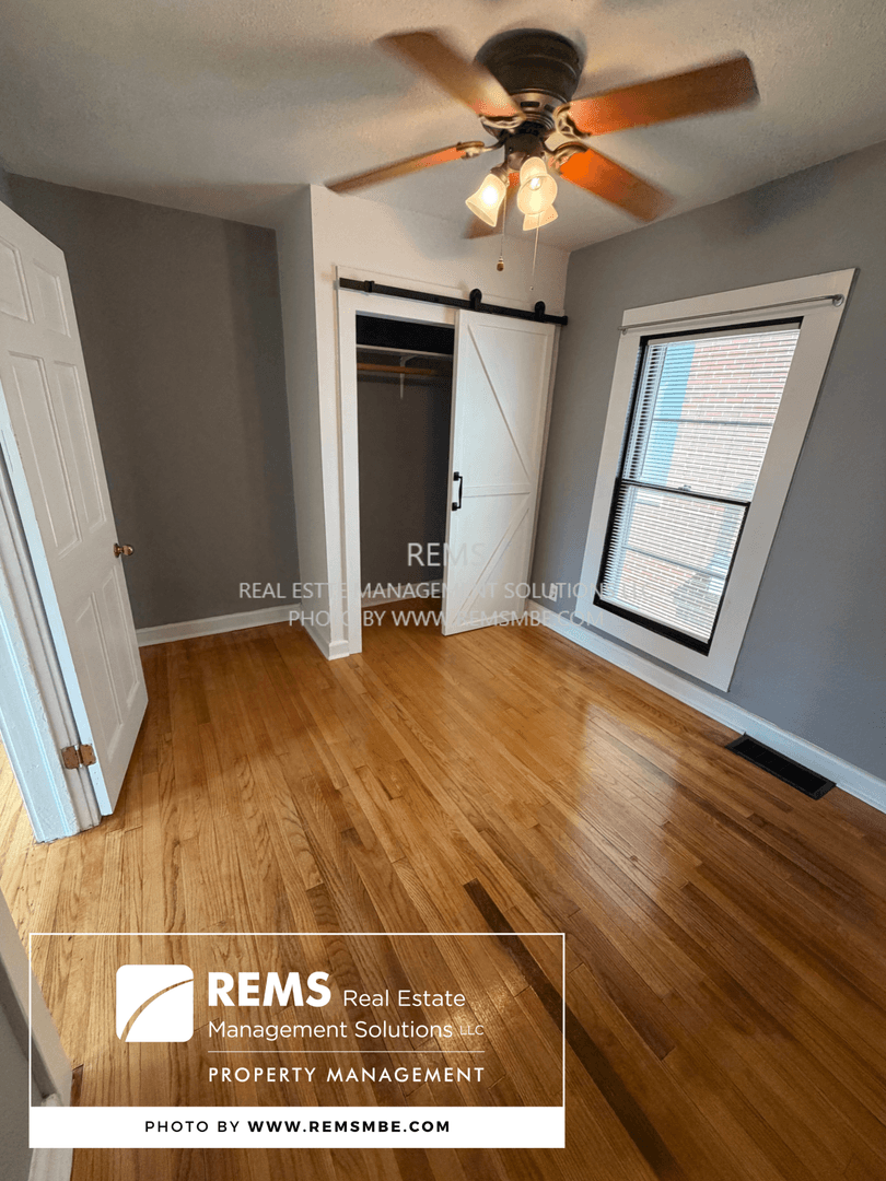 Madison Apartment: 813 Williamson Street