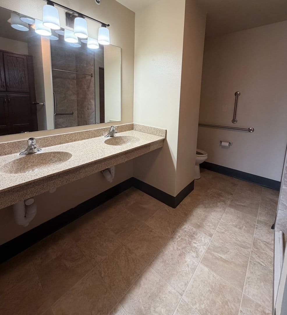Sun Prairie Apartment: 605 Chase Boulevard